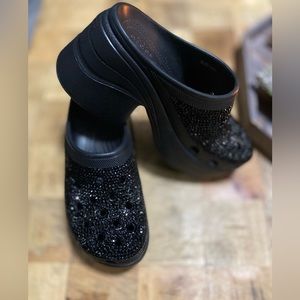 CROCS Custom bling Siren Crocs!! Size 10